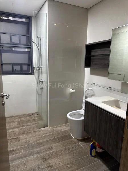 4 Bed Condo for Sale in  Lakeville - Image 1